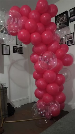 get this gold arch today from the tik tok shop has so many different uses and you can use this for any kind of event or party. #tiktokshopaffiliate #tiktokshop #arch #balloonarch #doorwayarch