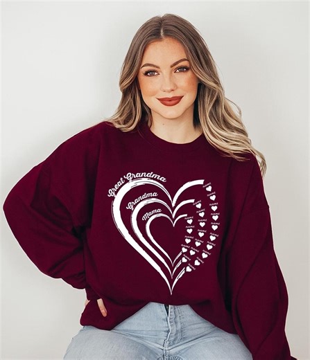 Custom Grandma Sweatshirt With Grandkids Names, Grandma Heart Sweat, Great Grandma, Gift for Mama, Personalized Mama Heart Sweatshirt - Etsy