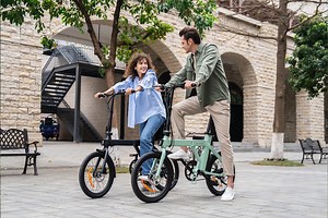 Nouveau vélo ENGWE P20 : léger, pliable et à un prix très abordable !