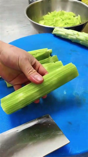 Quick Green Bamboo Shoot Peel Tutorial EASY Kitchen Tips Bamboo Food