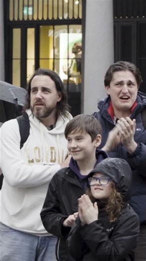 I'm learning to be a Londoner, see more on Sunday! 🇬🇧💂‍♀️