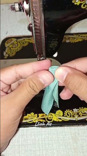 Sewing tips: learning to make drawstring cords for beginners. 🧵✨ #sewingtips #sewing #clothing #fyp