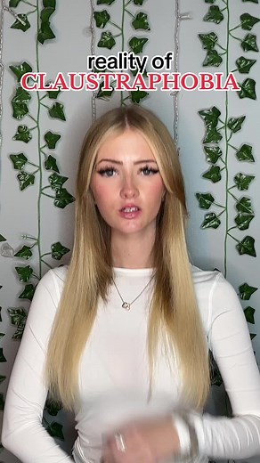 Understanding Claustrophobia: Signs, Symptoms, and Coping Mechanisms