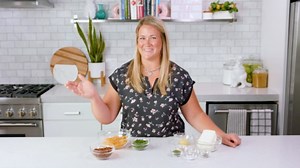 Homemade party cheese ball