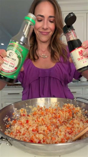 Cauliflower Fried Rice Recipe in description #highprotein #highfiberfood