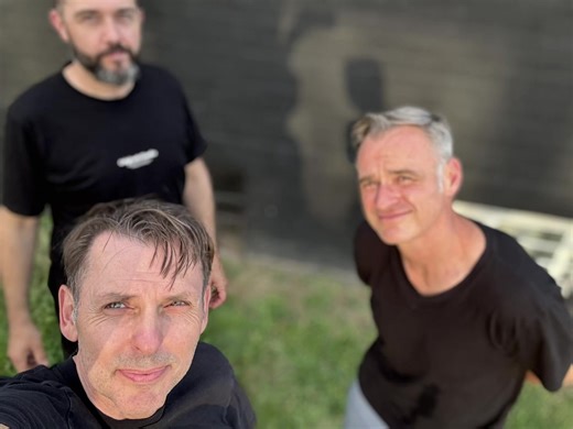 Flood the Senses – Hamilton’s NEW high-energy rock cover band – is playing our debut gig at Corktown Pub on Friday July 4th! We’re cranking out the best of the ‘80s, ‘90s, and 2000s: alt-rock, grunge, and epic stadium anthems that’ll have you screaming every lyric! #liveentertainment #livemusic #partyband #hamont #floodthesenses