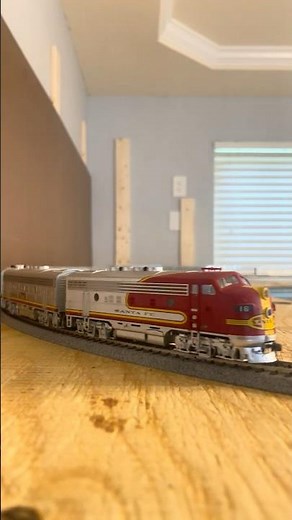 HO Walthers Santa Fe El Capitan
