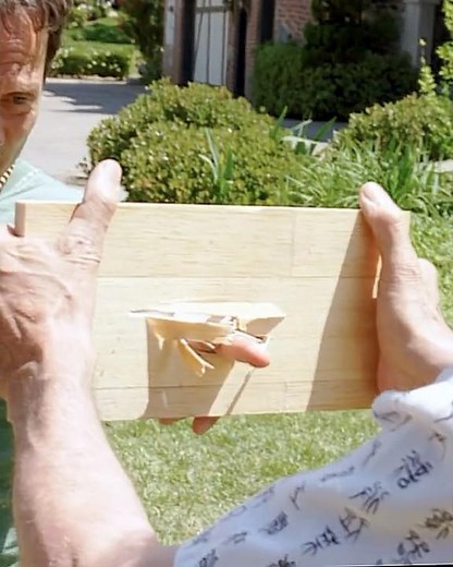 From Prisoner to Powerhouse! 💥 His Finger Can Break Wood?! | Big Stan (2007)