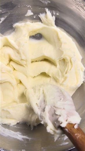 The creamiest and easiest mashed potatoes 🥔