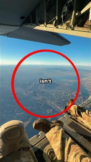 This Is What a Loadmaster Sees Mid-Flight