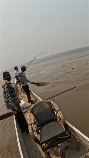 21K views · 139 reactions | CATCHING A HUGE TIGERFISH!勞 You wouldn’t want your hands anywhere near that! Here’s the moment the latest guest on the Fishing Gurus Podcast Gary Newman catching himself a MASSIVE Tigerfish! . Catching this fish took some serious doing and Gary gives his full story behind getting this one on the end of his rod. This story and many more epic fishing stories are touched upon, and you can get stuck in now over on TackleGuruTV NOW  | Tackle Guru | Facebook