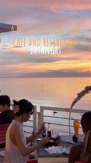 BY THE BEACH CAFE RESORT IN BATANGAS 🤍💙🌅🌊 A Mediterranean-tropical-style restaurant and café that offers stunning views of the crystal blue waters and even more breathtaking sunset views. Great for romantic occasions and if you want to celebrate something. Just make sure you make a reservation ahead as they don't accept walk-ins due to the limited space on the viewing deck. For food options at this spot, you can choose from their multi-course menu or opt for a la carte servings of various di