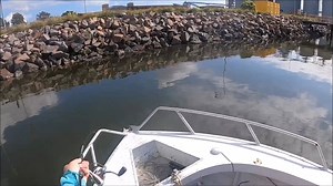 Daniel Hutchinson putting the little ZMan 2" CrusteaZ to work on the bream. This little crustacean imitation is deadly, especially when fished close to structure where small crabs reside. Fish on! Check out the CrusteaZ at - http://tackletactics.com.au/ZMan-Lures/CrustaceanZ/ZMan-2-CrusteaZ . . #bream #fishing #zman #crusteaz #fishzman #tackletactics #letsgofishing | Z-Man Lures Australia