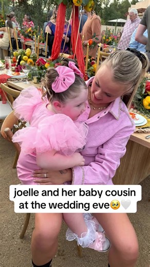 Jojo Siwa's Heartwarming Family Moment at a Wedding