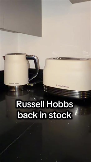 The trending toaster and kettle is back in stock grab now before it goes again. #toaster #russellhobbs @Russell Hobbs #deal #kitchen