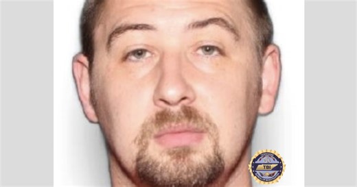 Relative of 4 found dead in Tennessee says her family 'trusted' murder suspect who's on the run