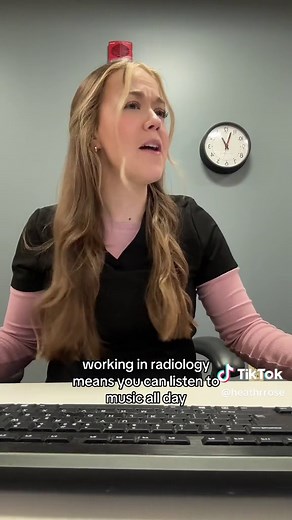 1/2 of the job is scanning and working, 1/2 is being a dj #mritech #mritechnologist #mritech #radiology #radiologictechnologist #radtech #xray #mristudent #xraytech #xraystudent #xrayschool #ct #nucmed #ultrasound #mammo #medicalimaging #hospital #nurse #nursing #nursingstudent #medicine #doctor #humor #medicalhumor #nursinghumor