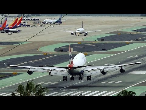 Beautifully Skilled British Airways 747 Pilot's Landing San Diego Airport