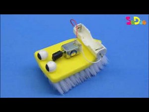 振動で虫のように進むおもちゃ