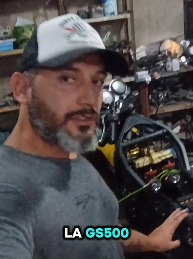 Exploring the Suzuki GS 500: Features and Performance
