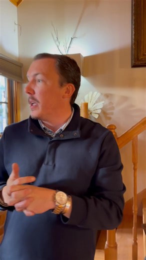 We had so much fun decorating this cabin for thanksgiving! Allow us to help you with all your entertaining needs! We would LOVE to decorate your home! | Twine & Teak