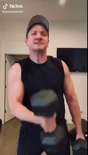 #up #cardib #workout #workoutwednesday @iamcardib