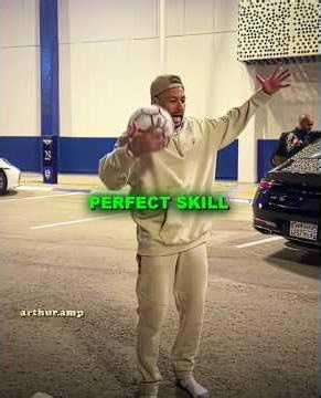 Neymar Vs Freestyler Girl 🤯