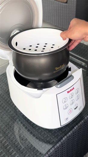 Siapa selalu masak nasi berkerak tu meh guna Tefal Rice Cooker ni🤗 #Tefal #Ricecooker #nonstick #coating #antimelekat #original #topbrand #belisekarang