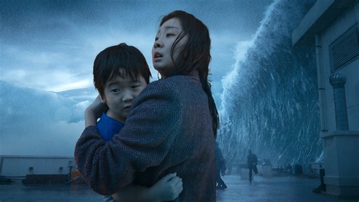A researcher and her young son get caught in a devastating flood: and the mission she’s pulled into could change the fate of humanity. Watch The Great Flood, coming December 19 on Netflix. | Netflix