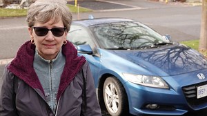 She tried selling her car, but had to deal with dozens of scammers instead