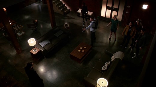 The Flash & Arrow - "Heroes Join Forces" Two Hour Event Promo (HD)