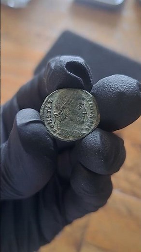 Recording a Roman Nummus of Constantine I (306-337 AD)