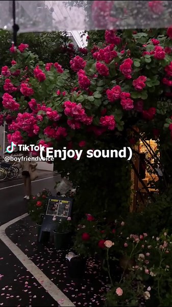 🎧🥵Just enjoy his deep soothing voice around your ears🥴🌶️🤓 #fyp #deepvoice #boyfriend #asmr #whisper #moodboost #relax #comfortable #rainyvibes #boyfriendasmr