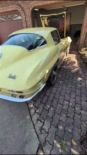 Big Block C2 Corvette Muscle