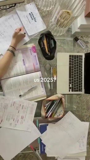 Explore StudyTok: Motivation and Tips for 2025