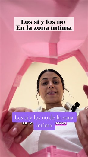 ✅ Cosas que SÍ en la zona íntima 💧 Agua y un limpiador suave. 👙 Ropa interior de algodón siempre que puedas. 🌬️ Mantener la zona seca después de bañarte o hacer ejercicio. 🩸 Cambiar toallitas, tampones o copa menstrual con la frecuencia adecuada. 🩺 Consultar si algo cambió: picazón, ardor, flujo con mal olor, lesiones o sangrado fuera de lo habitual. 🧻 Limpiarte de adelante hacia atrás después de ir al baño. 💚 Hacer tus controles ginecológicos cuando corresponda.