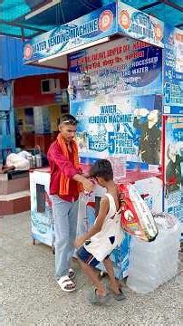 Gave a cold drink of water to a poor child ❤️ A small initiative of humanity #vijayanandindiawale...