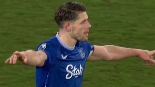 Tarkowski sends Goodison Park into frenzy