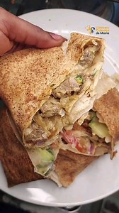 CHAWARMA BOEUF fait maison 🌯🌯 Ps: les épices Nora sont disponibles à #socofraisbingerville 07 03 26 26 26 #socofraisyopougon 07 88 88 02 10 #socofraisangré 0777072222 #socofraiszone3 0707268011 Jours et heures d’ouverture des magasins Socofrais : Yopougon: lundi au dimanche de 08h30 à 20h30 Zone 3 : lundi au samedi de 08h00 à 18h30 Angré : lundi au dimanche de 08h30 à 20h30 | L'univers Culinaire De Maria