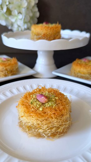 Kadayif Recipe 🇹🇷🥰🤍 Kadayif is a cherished dessert in Turkish cuisine. Its delicate layers and nutty filling make it an irresistible treat for any occasion - perfect for Ramadan! 😍 📝 Ingredients for about 11 pieces (Prepared in round gourmet molds, 6.5 cm in diameter and 4.5 cm high.) For the dough: • 400 g Kadayif (shredded phyllo dough) • 150 g butter, melted and cooled • 60 g finely chopped pistachios or walnuts For the sugar syrup: • 400 g sugar • 400 ml water • A splash of lemon juice