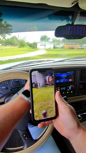 Too poor for a backup camera #mechanics #trucking #cars #automotive #trucks #dieseltrucks #towing | Dippin' Diesel