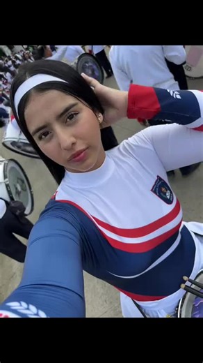 Anahii y su estilo de belleza y danza