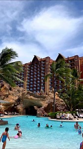 Disney character dining at Disney Aulani Resort #disney #aulani #hawaii #oahu #disneyland #disneyaulani #aulanidisneyresort | Foodwithmichel