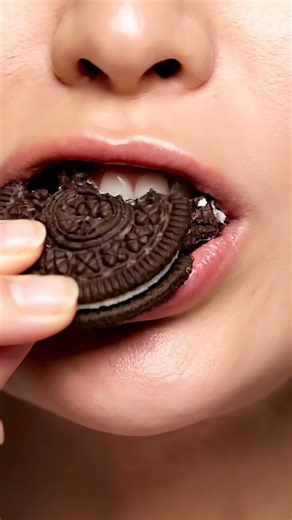 The Most Addictive Oreo ASMR Ever