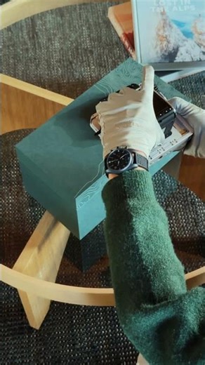 ALPA Ambassador Joni Hedinger unboxes his Edition Pignons with the Hasselblad CFV100C Digital Back