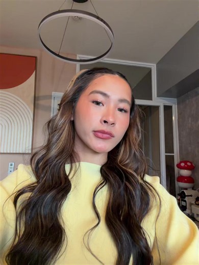 ryannahjulia (@ryannahjuliaa)’s video of na para bang' lyrics
