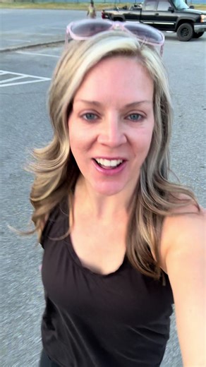 Dollywood day!!!! Let’s go!!! #rundollywood2026 #viral #tokrunners #running #fyp @Brooks Running @BigPeachRunningCo_Cartersville @Dollywood Parks & Resorts