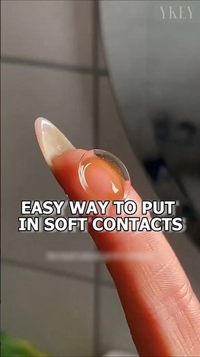 Easy Way to Put In Soft Contacts