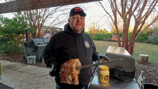 The secret to the perfect Prime Rib crust isn’t butter — it’s MAYO. This rotisserie Prime Rib uses a 48-hour dry brine and a mayo binder to create an insane Maillard crust without overcooking the meat. If you’ve ever been nervous about cooking a $100 Prime Rib, this method is your insurance policy. In this video, I’m cooking a rotisserie Prime Rib on the Monument Grills E605, using a 48-hour dry brine and a mayonnaise binder to create what I call the Magna-Crust — a deep, savory bark that stays 