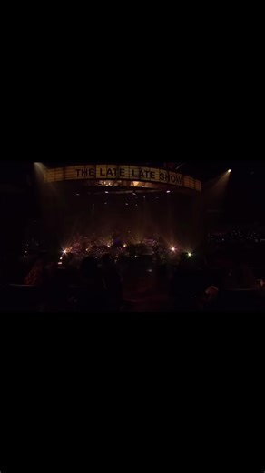 Niall Horan and Julia Michaels Perform 'What a Time' on The Late Late Show